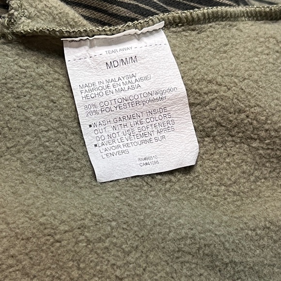 Under Armour NWOT Project Rock Hoodie Women’s Size Medium Fleece SS Crop Camo - Picture 4 of 7